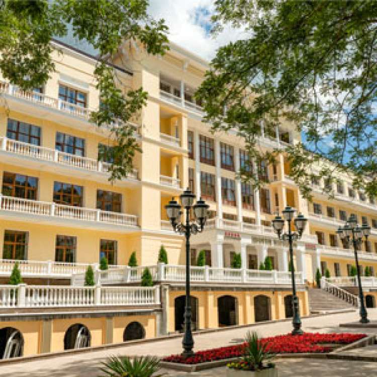 Санаторий Дворец Нарзанов Кисловодск